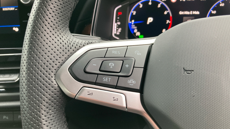 Volkswagen T-Roc 1.5 TSI Black Edition 5dr DSG Petrol Hatchback